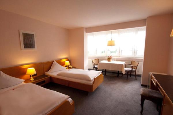Hotel Goldinger Landstuhl Habitación foto